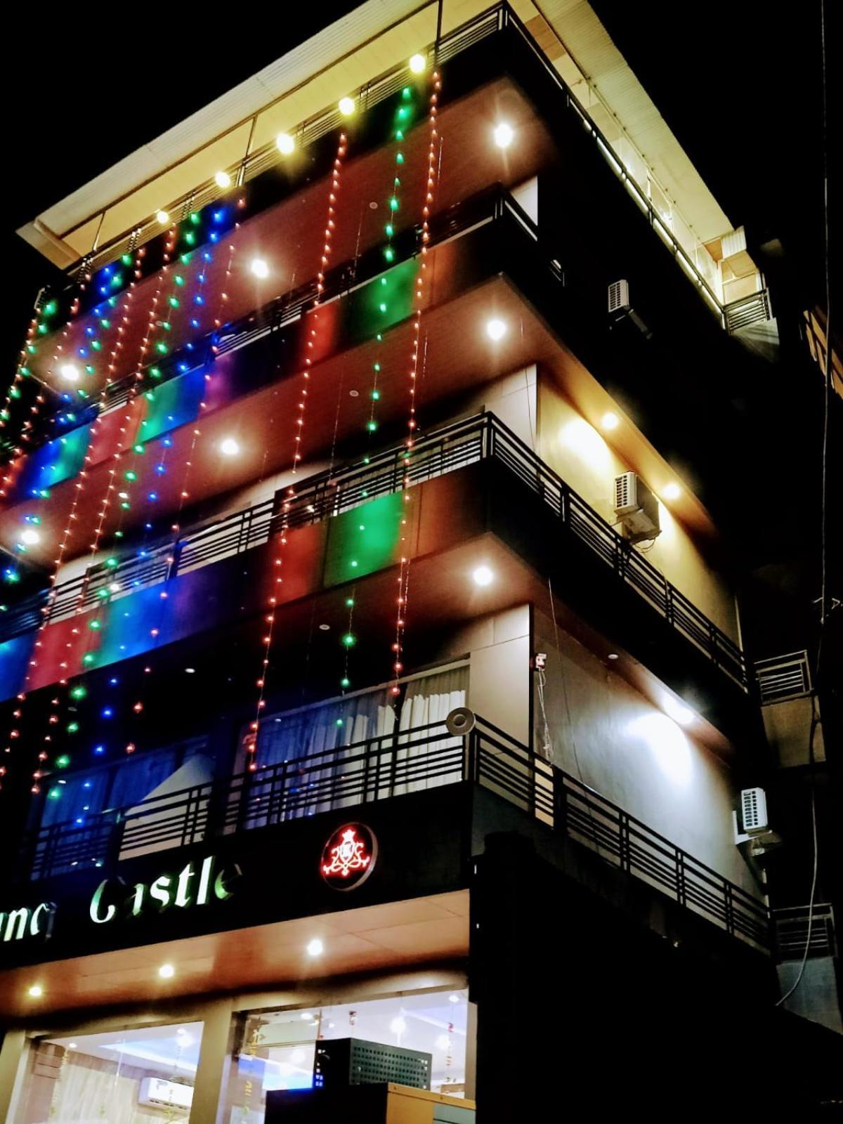 King Castle Mcleodganj-Centrally Heated And Air Cooled- Near Mall Road - Free Parking ダラムシャーラー エクステリア 写真
